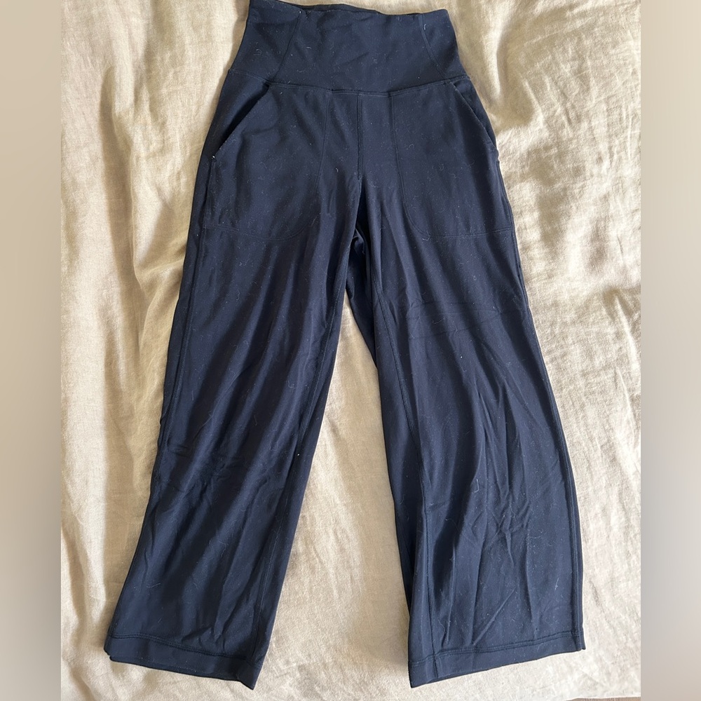 lululemon Women’s Black Wide Leg Yoga Pants